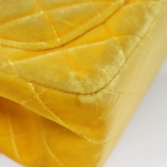 CHANEL Matelasse Chain Shoulder Bag Velor Yellow CC Auth 106423 - Picture 5 of 16